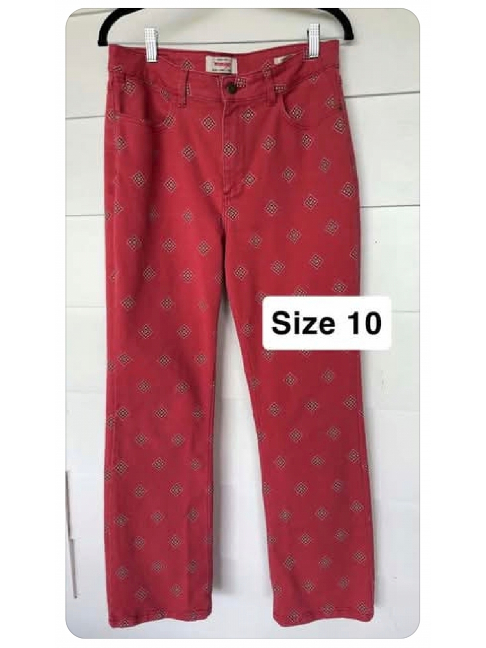 Wrangler Women’s Red Patterned Jeans - Size 10
